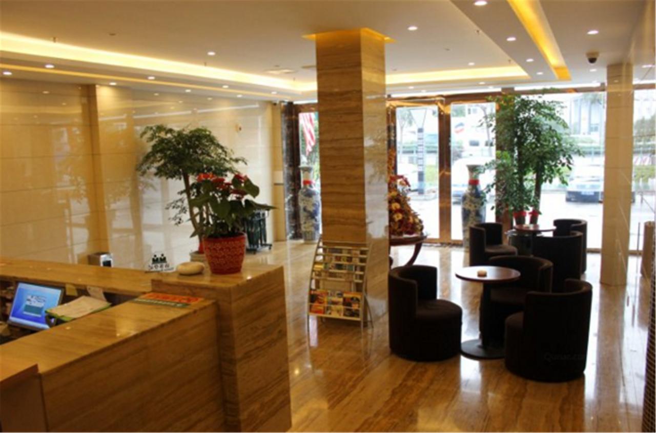 Greentree Inn Shanghai Hongqiao Hub Cao'An Road Huajiang Branch Road Express Hotel Jiading Eksteriør billede